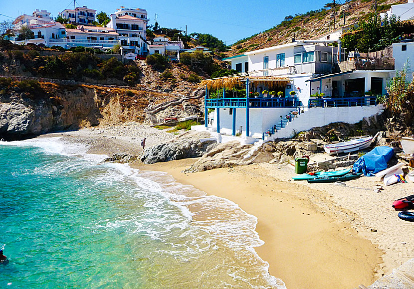 Armenistis beach på Ikaria.