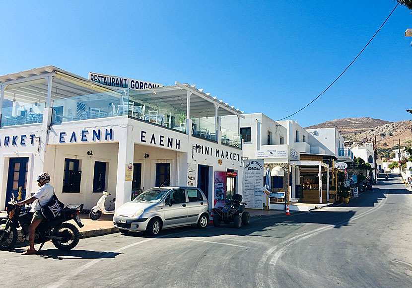Eleni Mini Market, Restaurant Gorgona och Nikos Taverna i Livadia.