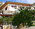 Elias Rooms i Pigadia p&aring; Karpathos.