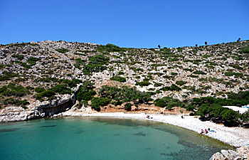 Spilia beach p&aring; Agathonissi.