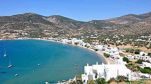 Platys Gialos p&aring; Sifnos.