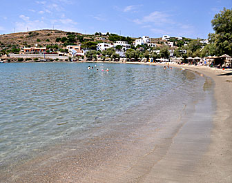 Megas Gialos beach p&aring; Syros.