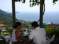 Taverna Agnanti i Glossa p&aring; norra Skopelos. 