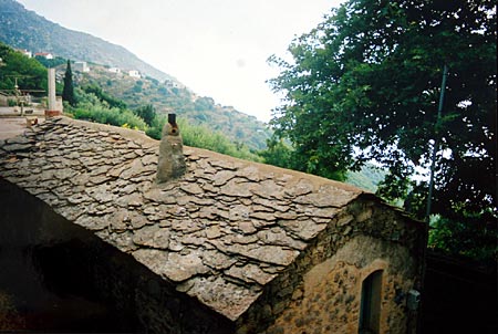 Vrakades. Ikaria.