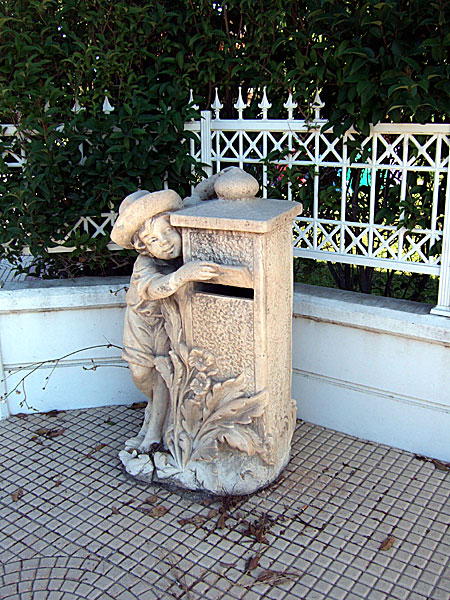 Postkasse. Ialyssos p&aring; Rhodos.