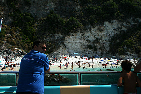 S&ouml;der om Vasiliki p&aring; Lefkas.
