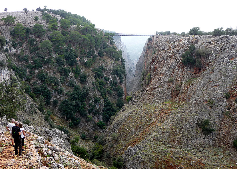 Aradenaravinen och Aradenbron på Kreta.