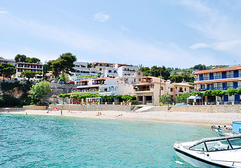 Roussoum beach på Alonissos.