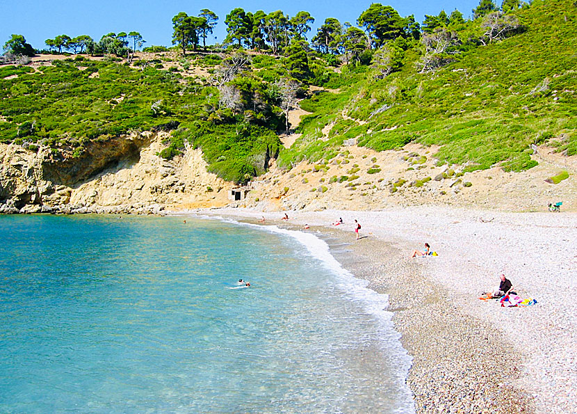 Alonissos bästa stränder. Tsoukalia beach.