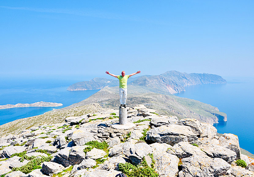 Vandra till berget Profitis Elias från Chora  på Amorgos.