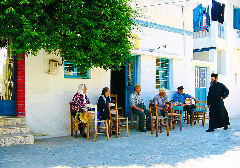 Kafénion i Langada på Amorgos år 2003.