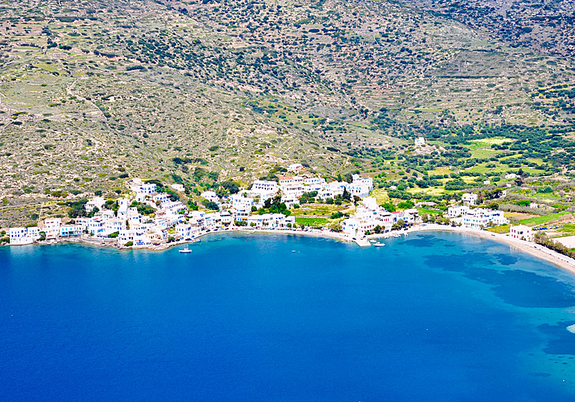 Vandringen mellan Katapola och Chora på Amorgos börjar i Xilokeratidi.