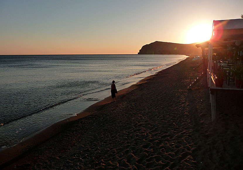 Solnedgången i Skala Eresou på Lesbos i Grekland.