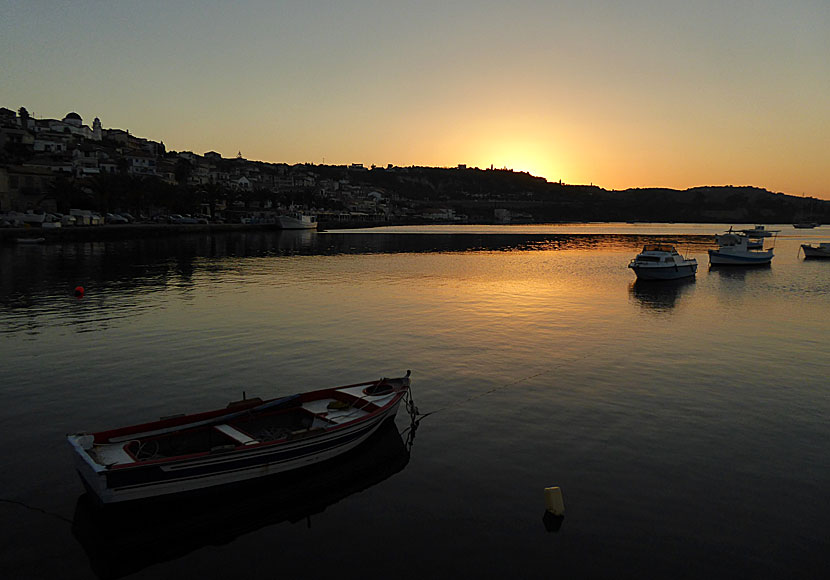 Solnedgången i Koroni på Peloponnesos i Grekland.