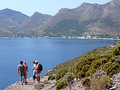 Vandra på Tilos i Grekland. Kalimera. 