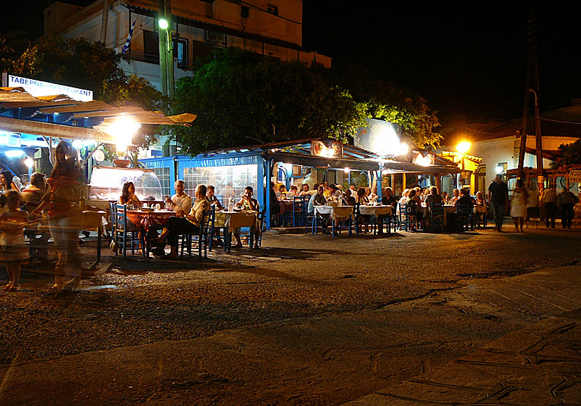 Bra tavernor och restauranger på ön Fourni i Grekland. 