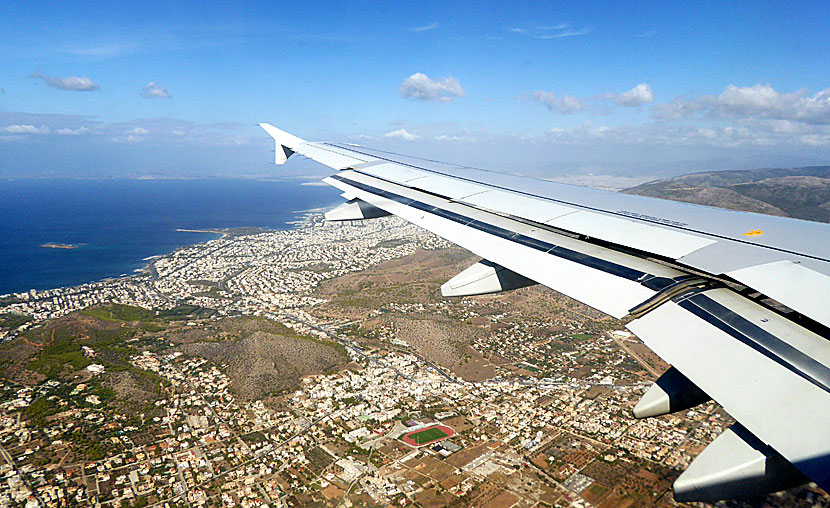 Aten sett från luften i ett flygplan. 