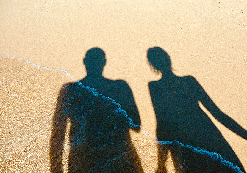 Nakenbad på Naxos i Grekland.