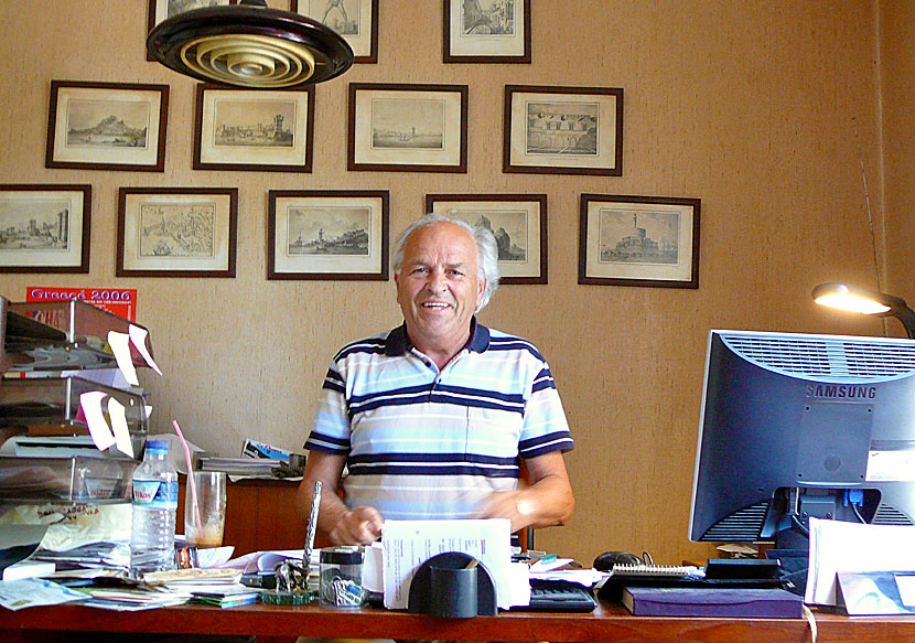 Kim på Triton Holidays i Mandrakihamnen på Rhodos.