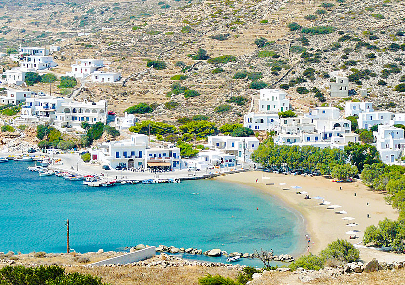 Hamnstranden i Alopronia är i mitt tycke den bästa stranden på Sikinos. 
