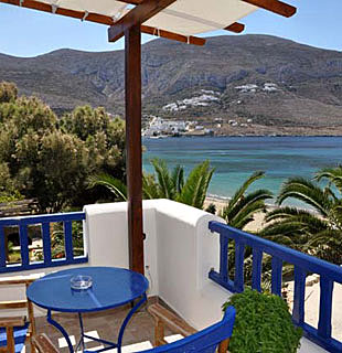 Levrossos Beach Apartments
