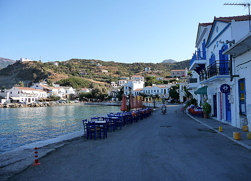 Evdilos hamn på Ikaria.