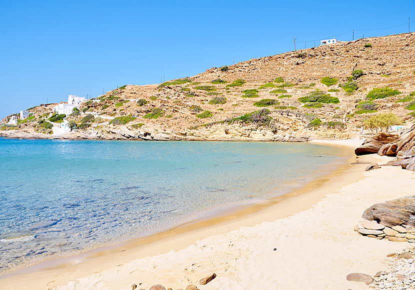 Kolitsani beach mellan Chora och Valmas beach på ön Ios.