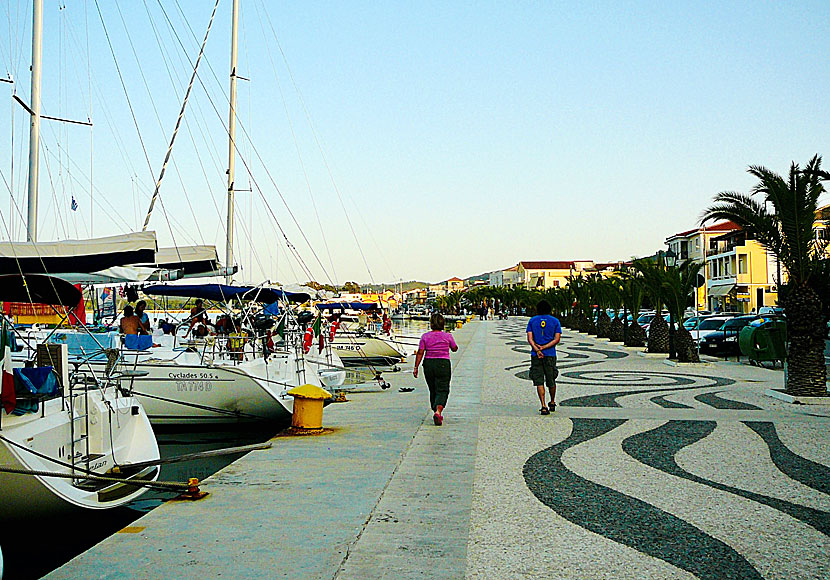 Hamnpromenaden i Argostoli på Kefalonia.