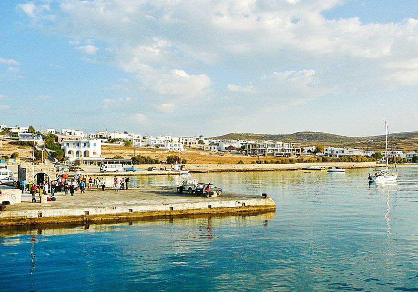 Blue Star Ferries i hamnen på Koufonissi 