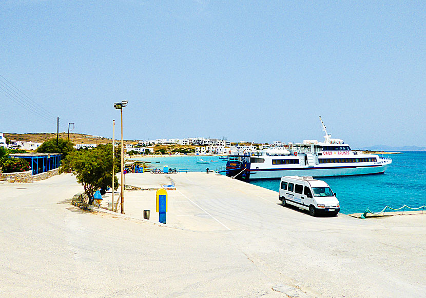 Båtutflykter från Naxos till Iraklia och Koufonissi, Santorini, Mykonos och Delos.