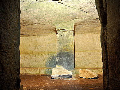 Minoan Cemetery Caves  på Kreta.