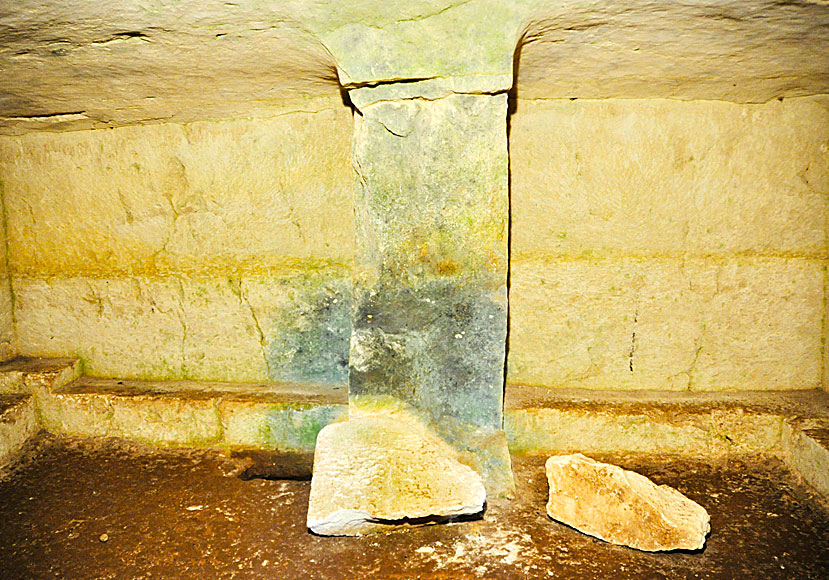 Minoan cemetery of Armeni på Kreta.