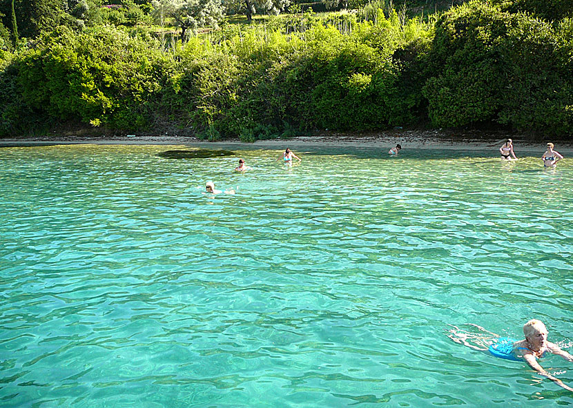 Skorpios island beach utanför Nidri på Lefkas.