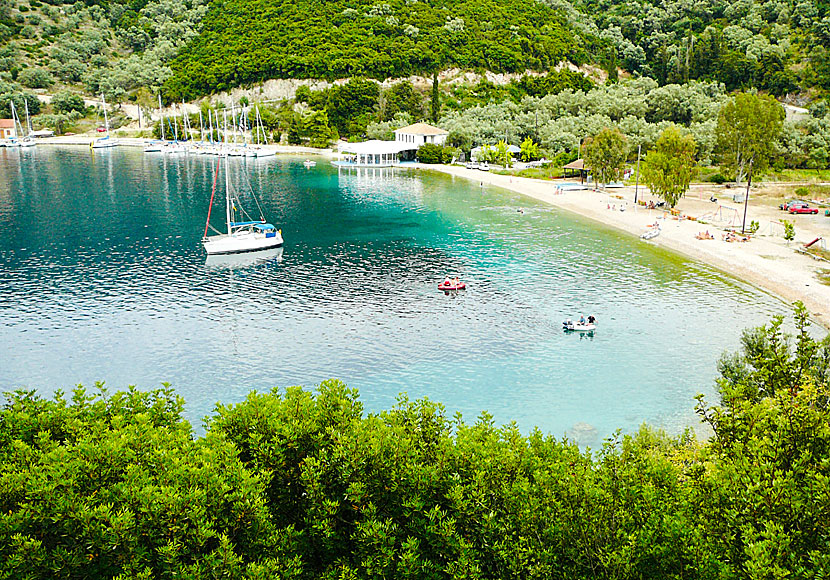 Färja från Nidri på Lefkas till den lilla grannön Meganisi. 