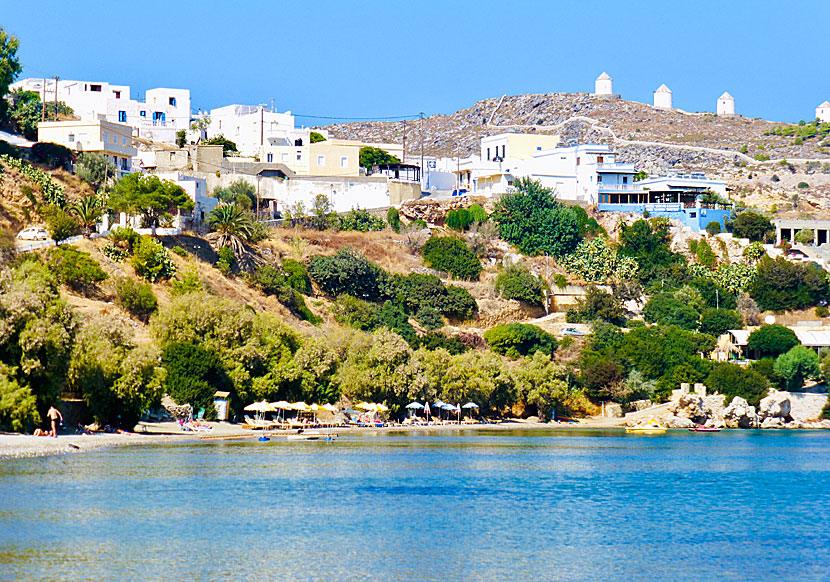 Stranden i Vromolithos ligger nedanför byn Spilia på Leros.