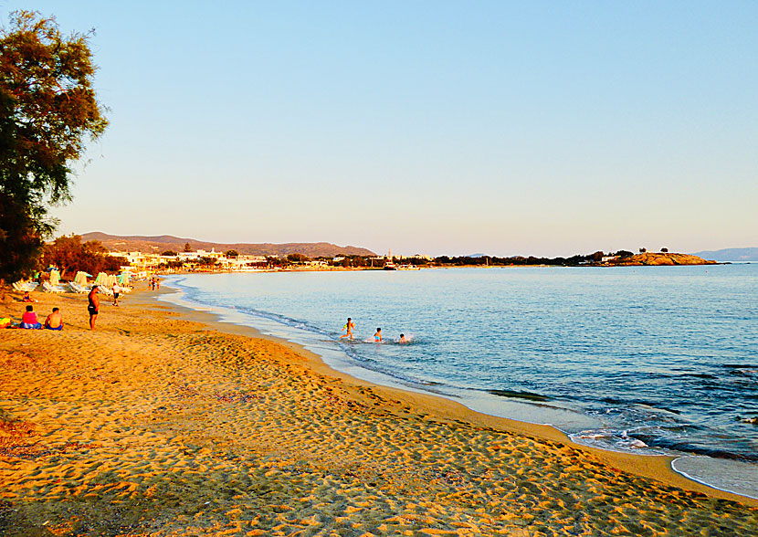 Den vackra solnedgången i Agia Anna på Naxos.