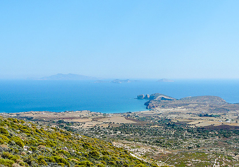 Vy över Moutsouna på Naxos.