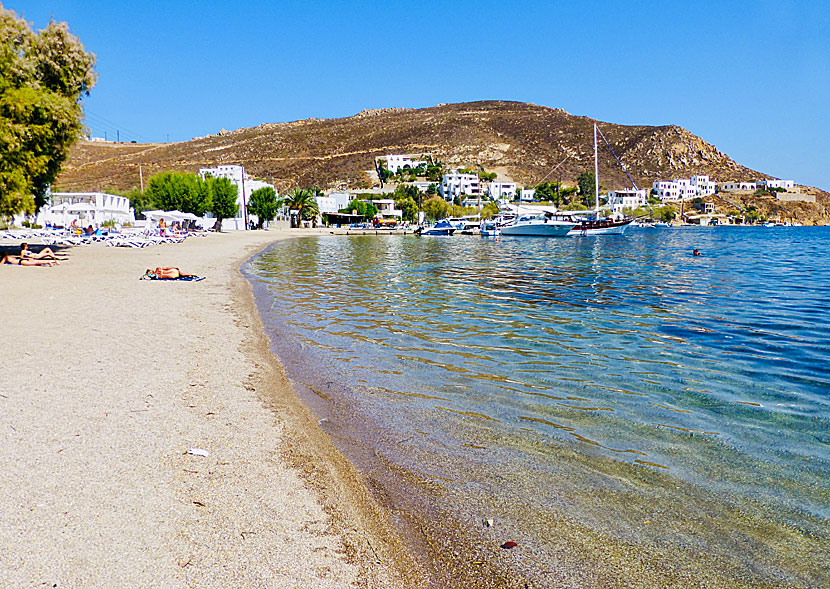 Grikos beach söder om Skala på Patmos i Grekland. 