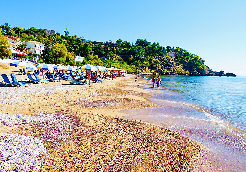 Koroni Castle sett från Zaga beach i Koroni på Peloponnesos.