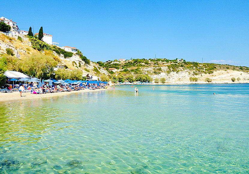 Remataki beach i Pythagorion sett från statyn över Pythagoras på Samos.