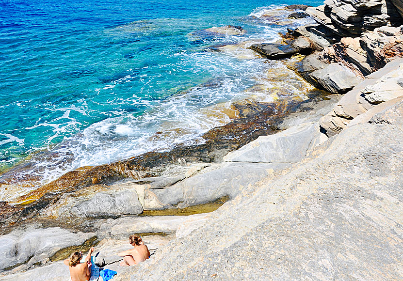 Nudiststranden Chrisopigi beach på Sifnos.