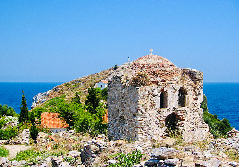 Fantomens grotta i Kastro på Skiathos.