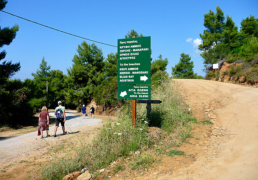 Det går ingen buss till stränderna Mandraki, Ghournes, Agistro och Krifi Ammos på nordvästra Skiathos.