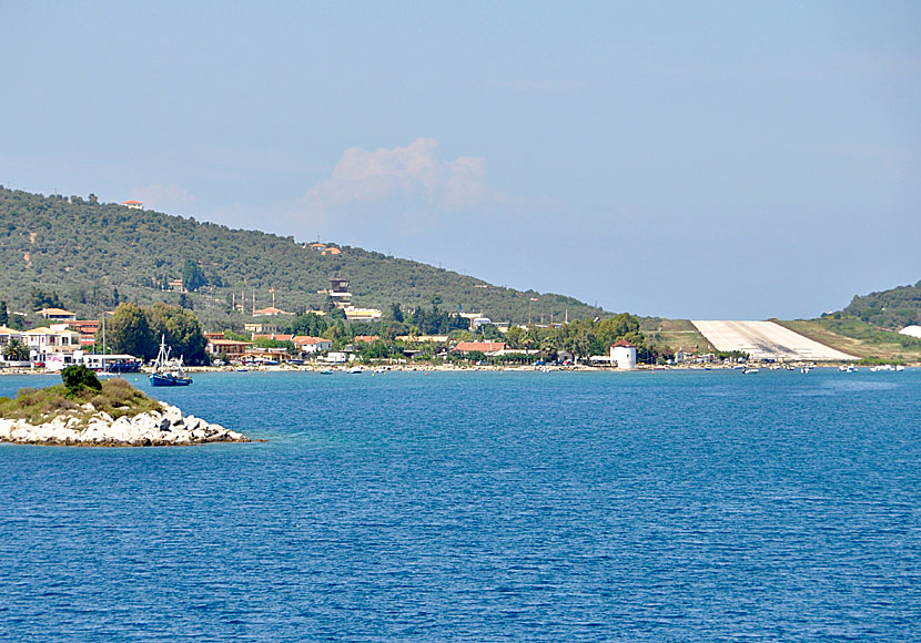 Landningsbanan på Skiathos flygplats är väldigt kort, endast 1 570 meter.