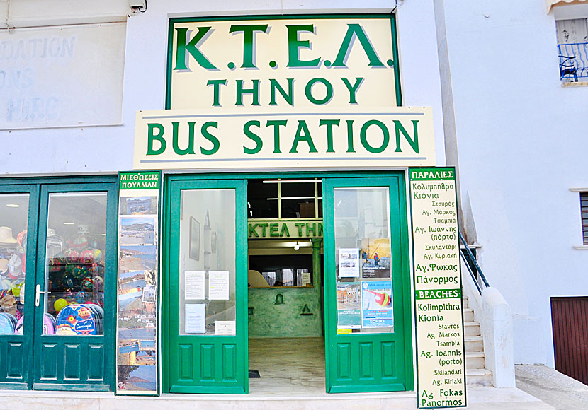 Busstationen i Tinos stad.
