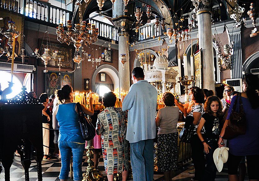 Panagia Evangelistria church på Tinos.