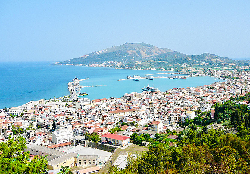 Zakynthos stad sett från det venetianskt fortet Bochali. 