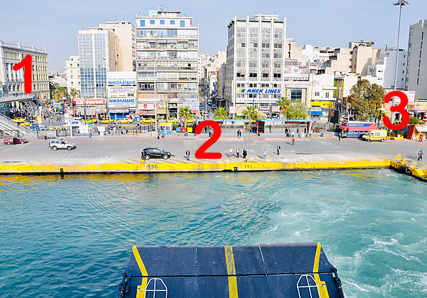Piren i Pireus där Blue Star Ferries utgår. 