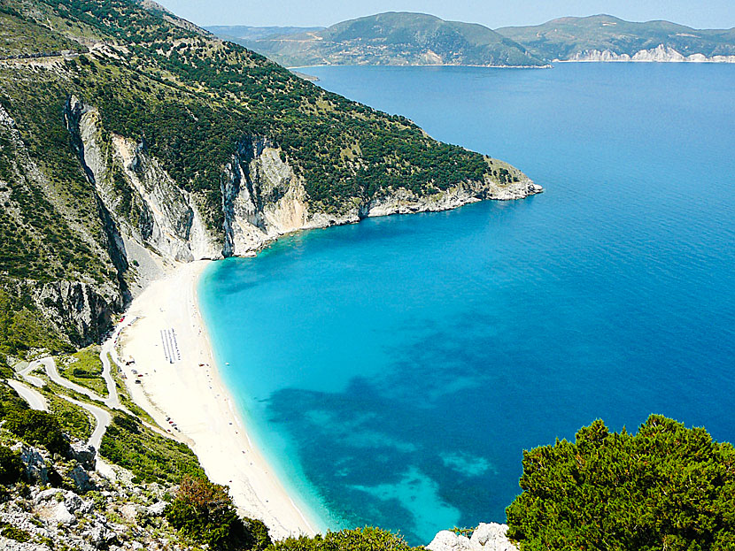 Myrtos beach är ett måste när man besöker Kefalonia i Joniska övärlden. 