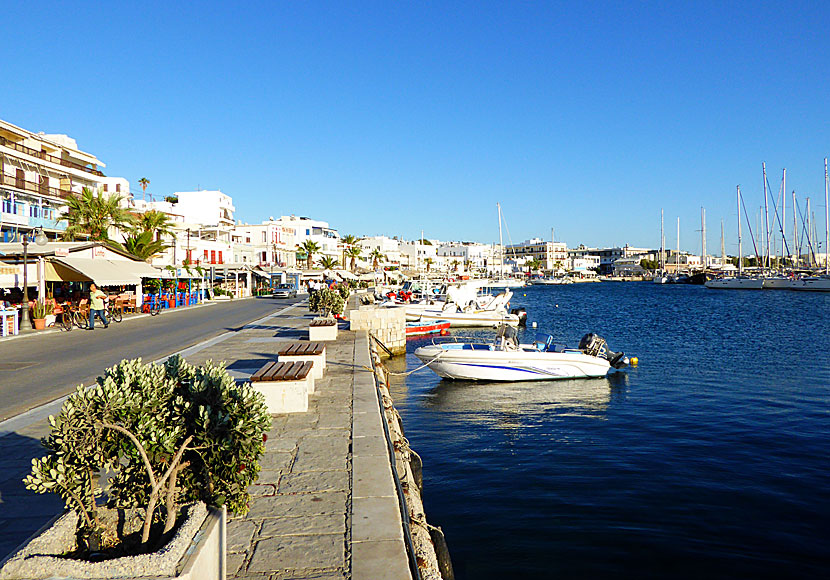 Naxos stad är en av Kykladernas trevligaste byar.